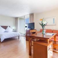 Senior Suite (2 Adults)