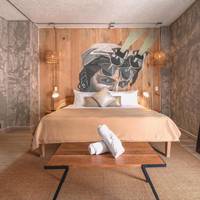 Unique Room