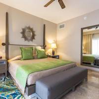 Deluxe Two Bedroom Master Suite