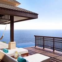 Ocean Front Pool Villa King
