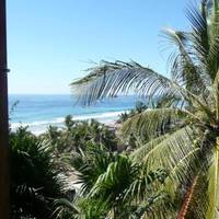 Bungalow with sea view and kitchen