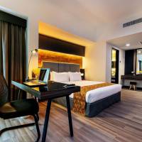 Grand Deluxe King Room