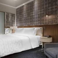 Le Meridien Club Room