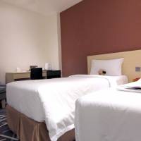 Standard Twin Room (No Window)
