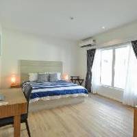 Room #181946019