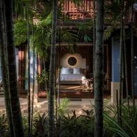 Garden View Upper Floor King Bed