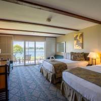 Premium Bay View, Two Queen Beds