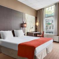 Room #1041325