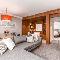 King Executive Suite