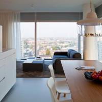 Corner Studio