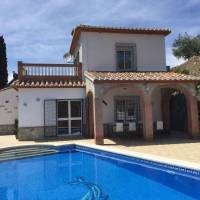 Three-Bedroom Holiday Home 