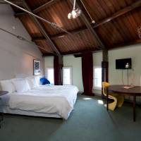Large Double Room - Reservoir