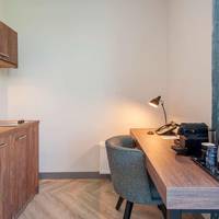 King Room with Kitchenette