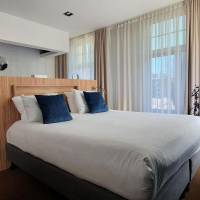 Double Room with King Bed
