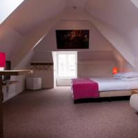 Standard Double Suite