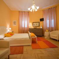 Double or Twin Room with Shared Bathroom