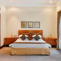 Superior King Suite