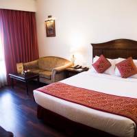 Deluxe Room with 2-way Airport Transfer