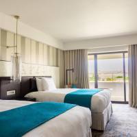 Premium Twin Room with Balcony 