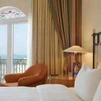 Grand King Suite