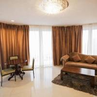 One Bedroom Suite 