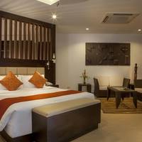 Clubhouse Suite