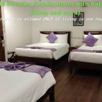 M5 Premier Family Room with Balcony