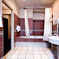 Superior King Suite