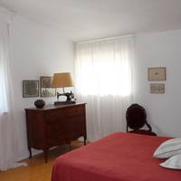 Three-Bedroom Apartment with Lake View
