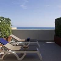 Deluxe Suite with Sea View