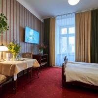 Double Room with City View and Parking