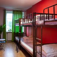 Bed in 6-Person Room with shared bathroom