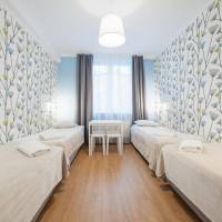 Deluxe Quadruple Room with Private Bathroom