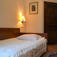 Small Single Room