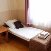 Single Room with Shared Bathroom