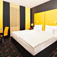 Room #19103822