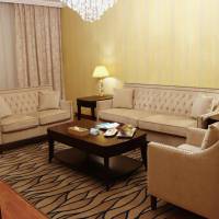 Executive Suite With One Guest Room
