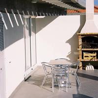 One-Bedroom Apartment with Barbecue