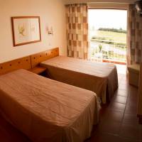 Single Room with Sea and Mountain View