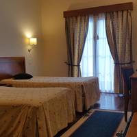 Basic Triple Room