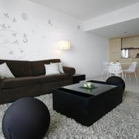 Suite with Street View