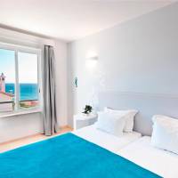 Double Room with Partial Sea View