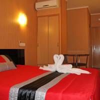 Studio (2 Adults)