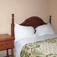 Single Room with Shared Bathroom