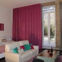 Two-Bedroom Apartment with Garden