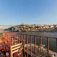 Duplex Apartment with Terrace and River View - Third Foor