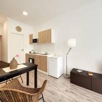 Studio (2 Adults)
