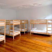 Economy Quadruple Room with Shared Bathroom