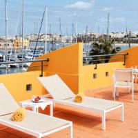 Apartment 1 BDr with Terrace