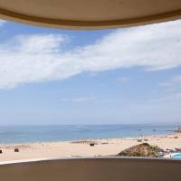 One-Bedroom Apartment with Frontal Sea View